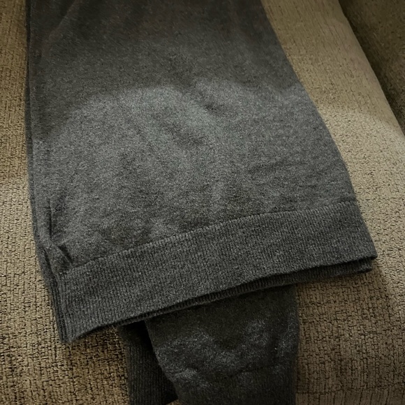 GAP Grey V-Neck Sweater - Picture 2 of 5